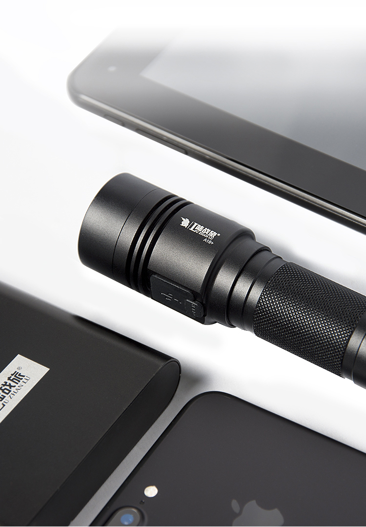A18+强光手电USB充电10W(图5)