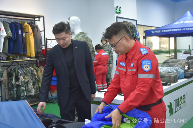 中志协应急委王冰河主任到访陆战旅集团(图9)